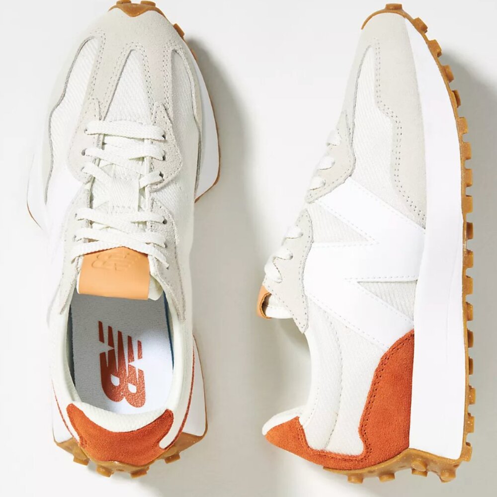 New Balance 327 Womens ~various sizes~ Sneakers Shoes White Cream Brown NEW - Picture 2 of 15